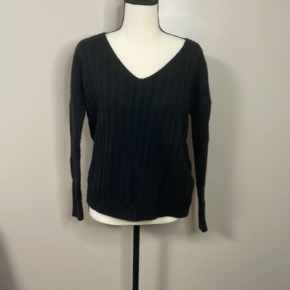 GAP | Minimalist Black Wool Blend Ribbed Knit V-Neck Sweater S NWOT Capsule